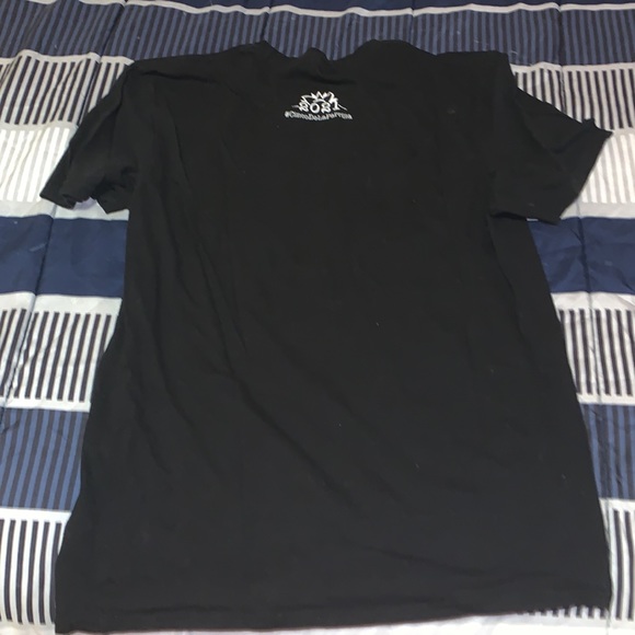 Shirt - Picture 2 of 3